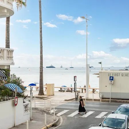 L'antibes - Vue - Pet Friendly Appartement Antibes